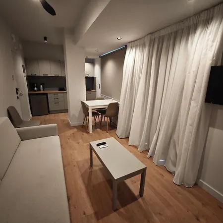 9 Muses Apartments Agios Nikolaos  Exterior photo