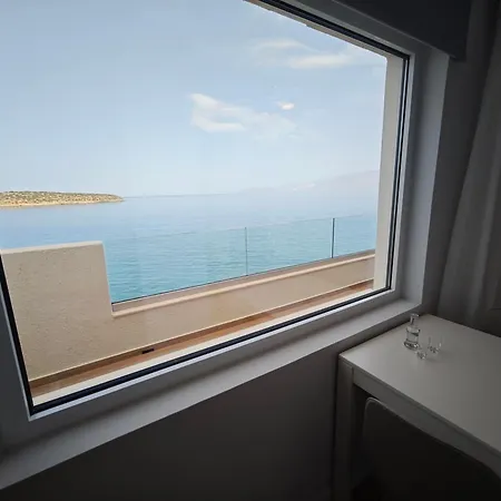 9 Muses Apartments Agios Nikolaos  Exterior photo