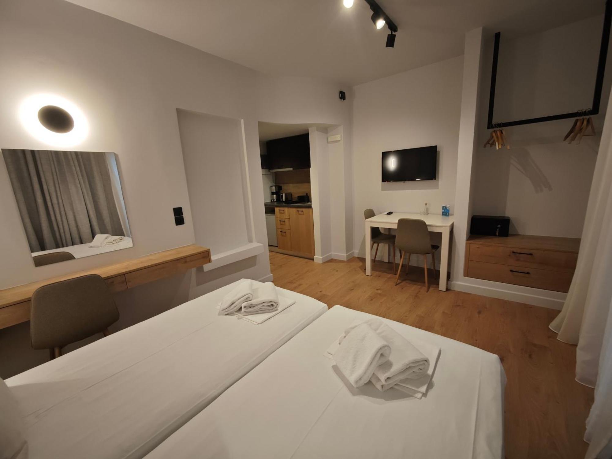Aparthotel 9 Muses
