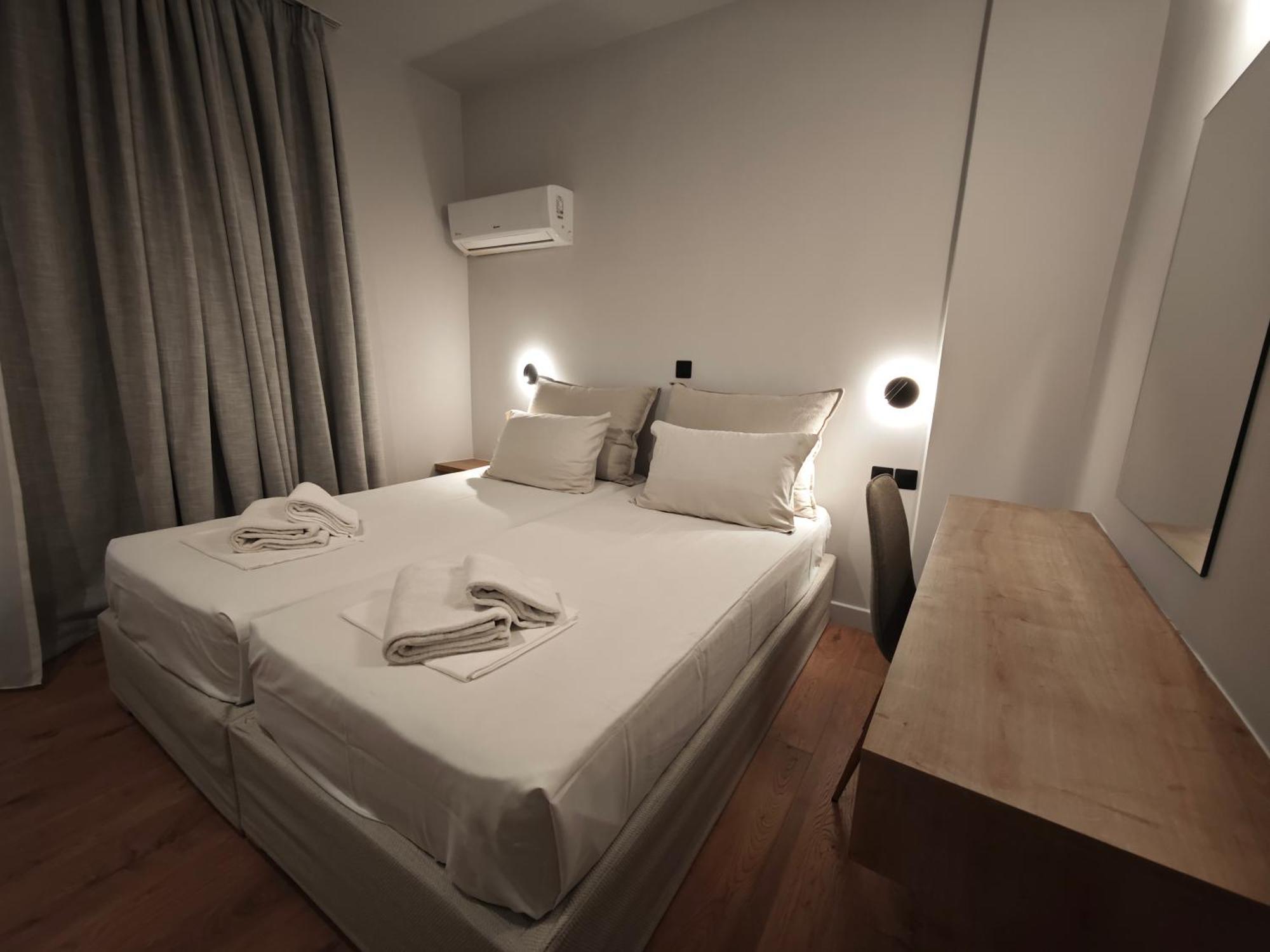 Aparthotel 9 Muses 3*
